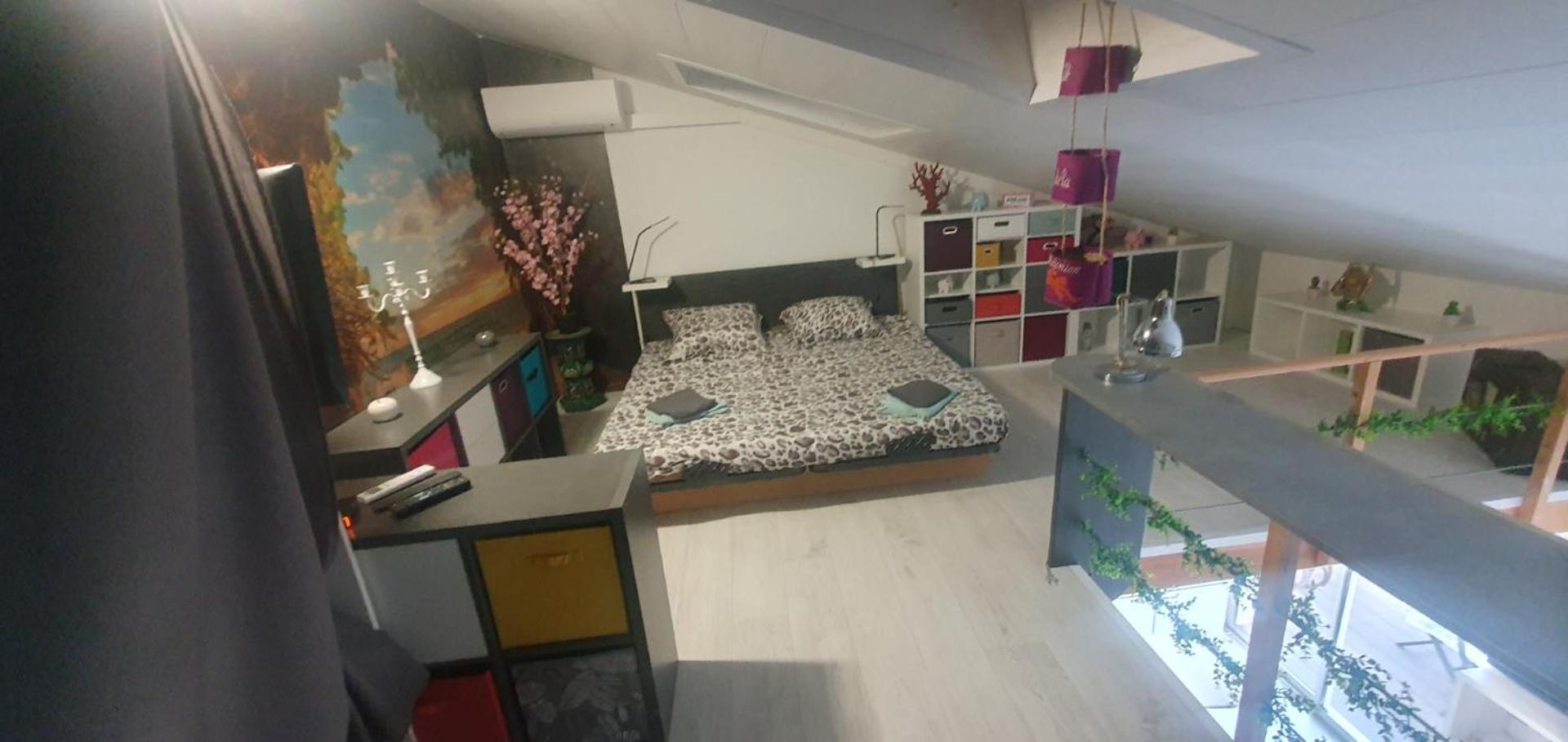 Joli Et Spacieux Studio Avec Garage Au Bord De Mer Fréjus Buitenkant foto